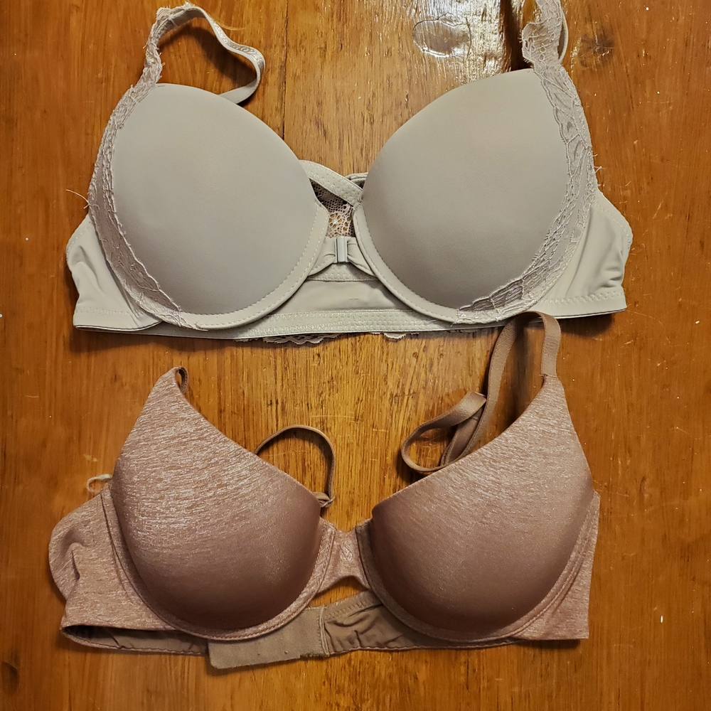 Set Of 2 Bras 34c